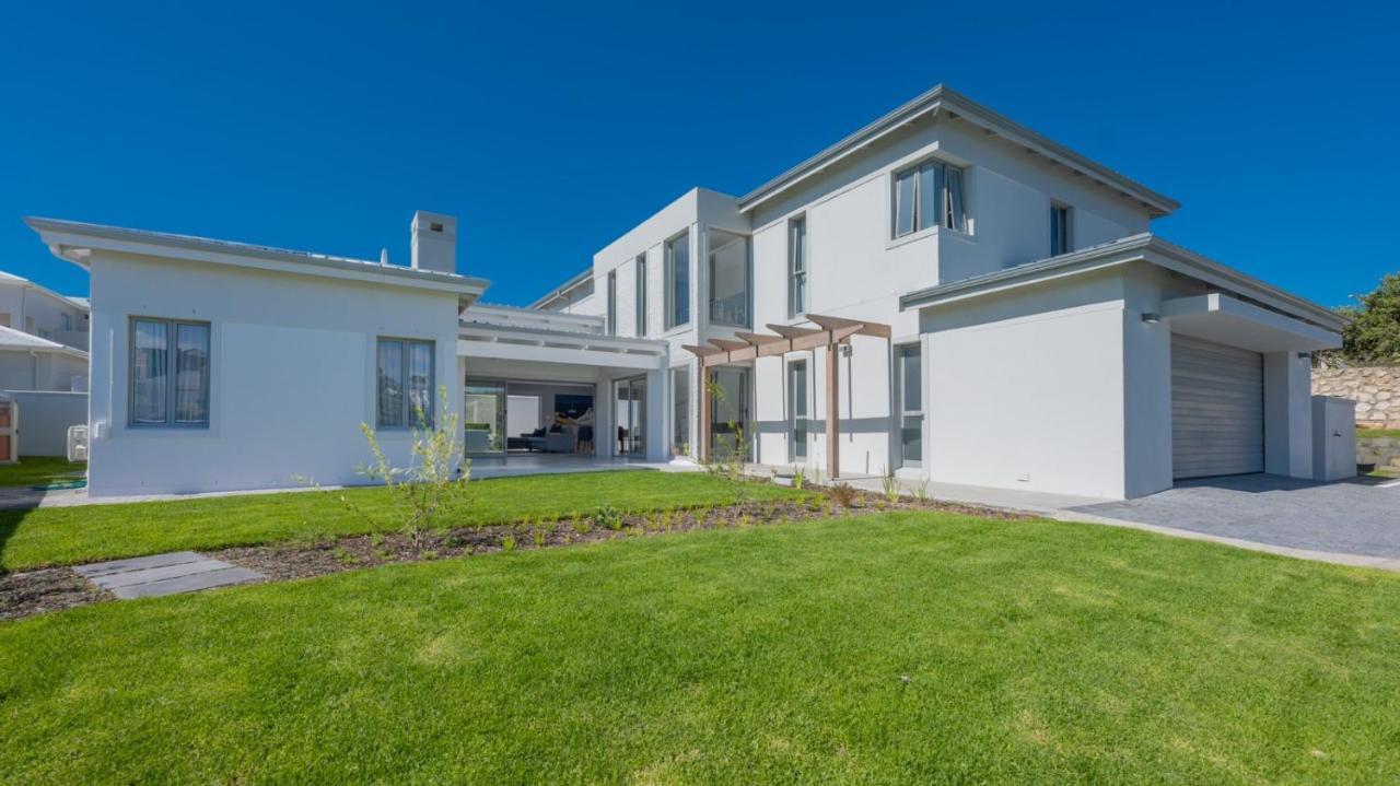 Cliff Haven Hotel Struisbaai Exterior foto